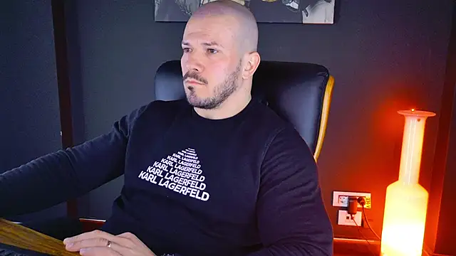 AngeloEric online show from 21, 1, 2025