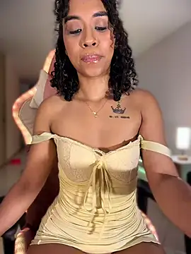 bella  honey online show from 23, 7, 2026