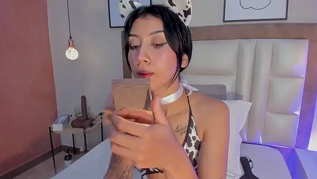 Snapshot of MelissaFoxx chatting on 6, 6, 2026 MelissaFoxx online show from 6, 6, 2026