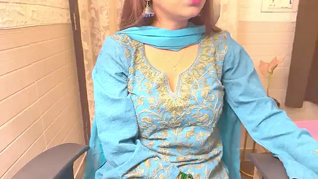 Snapshot of Your_Sassy_Goddess chatting on 18, 3, 2025 Your Sassy Goddess online show from 18, 3, 2025