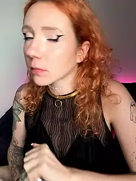 alt cutie online show from 15, 10, 2025