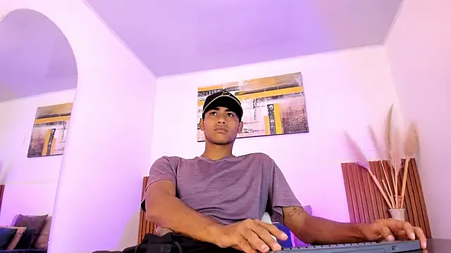 zander 2120 online show from 10, 4, 2026