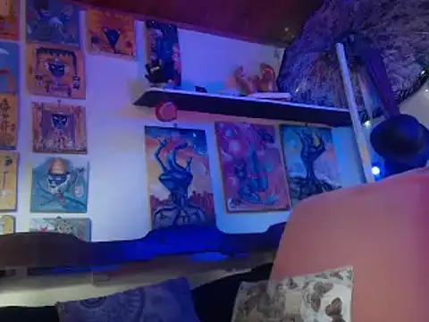 laye19 online show from 19, 12, 2024
