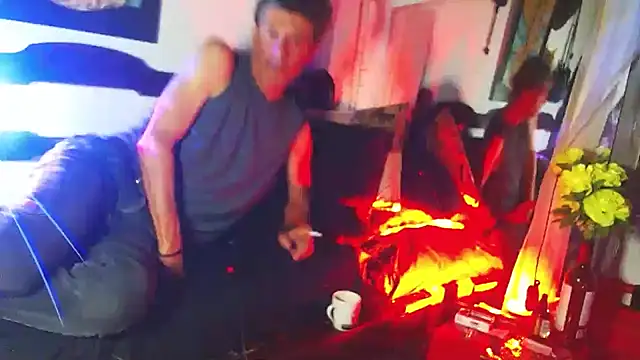 Snapshot of laye19 chatting on 3, 3, 2026 laye19 online show from 3, 3, 2026