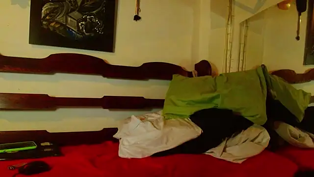 Snapshot of laye19 chatting on 9, 4, 2026 laye19 online show from 9, 4, 2026