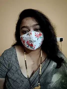 neelu-hoty online show from 26, 12, 2024