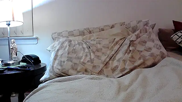 Hand69someguy online show from 5, 12, 2025