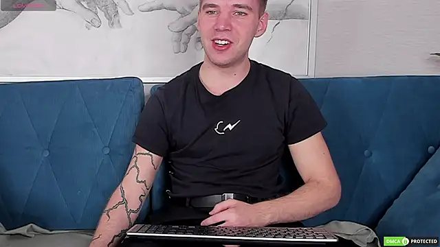 ArthurWhitee online show from 11, 3, 2025