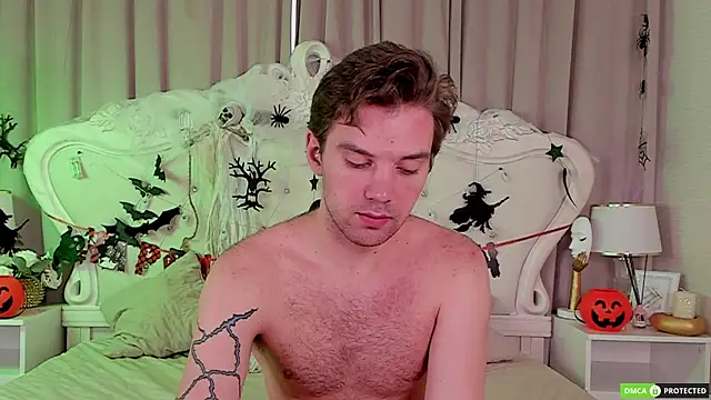 ArthurWhitee online show from 26, 10, 2025