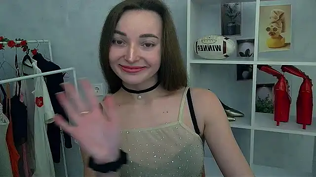  Barbie Kiss  online show from 18, 1, 2026