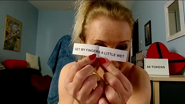 sexyjennyeu online show from 8, 3, 2026