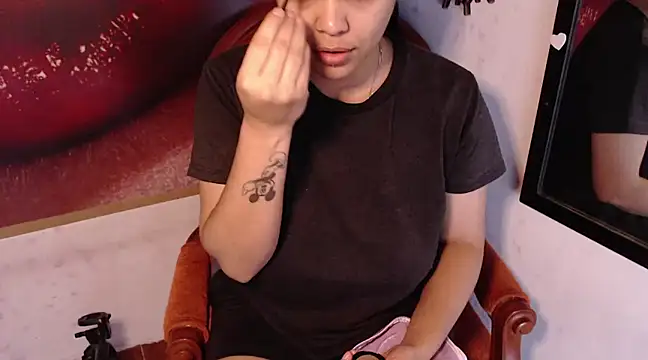 VenussTits97 online show from 2, 1, 2025