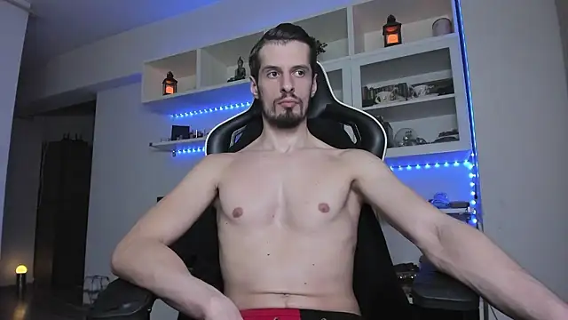 Snapshot of ToddClaytonn chatting on 6, 2, 2026 ToddClaytonn online show from 6, 2, 2026