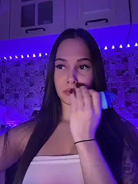 Snapshot of EricaWalls chatting on 1, 2, 2025 EricaWalls online show from 1, 2, 2025