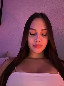 Snapshot of EricaWalls chatting on 3, 2, 2025 EricaWalls online show from 3, 2, 2025