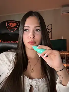 Snapshot of EricaWalls chatting on 16, 9, 2025 EricaWalls online show from 16, 9, 2025