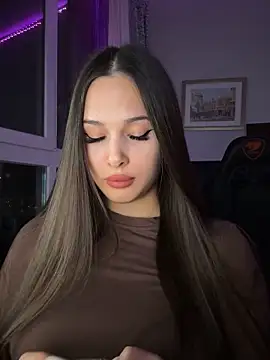 EricaWalls online show from 28, 11, 2025