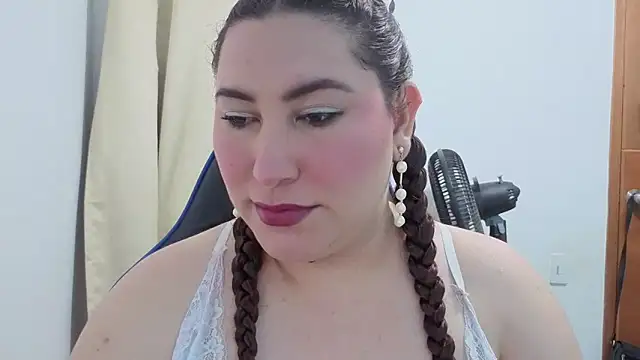 Snapshot of catalina_boobs chatting on 30, 4, 2026 catalina boobs online show from 30, 4, 2026