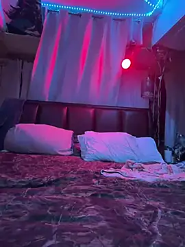 Snapshot of PeytonJohnn chatting on 5, 2, 2026 PeytonJohnn online show from 5, 2, 2026