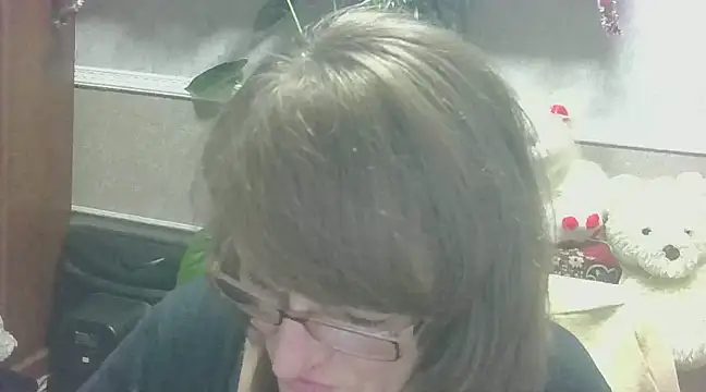 Snapshot of Manulyonok51 chatting on 4, 1, 2025 Manulyonok51 online show from 4, 1, 2025