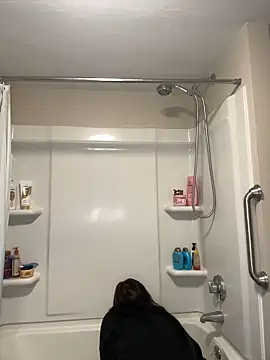 menaceswife online show from 16, 3, 2025