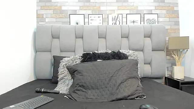 KariinaTaylor online show from 13, 1, 2026