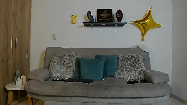 julian wallace online show from 25, 9, 2025