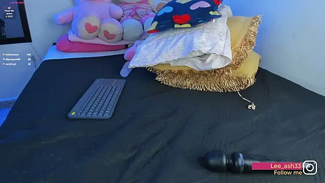 Lee Ash online show from 6, 7, 2026