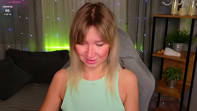 MilaBott online show from 12, 4, 2026