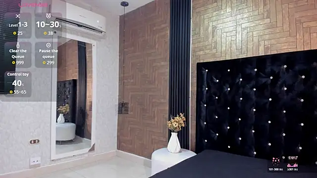 Snapshot of Laross25 chatting on 22, 2, 2026 Laross25 online show from 22, 2, 2026