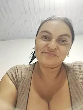 Snapshot of Horny-Mommy-Dirty chatting on 26, 10, 2025 Horny-Mommy-Dirty online show from 26, 10, 2025