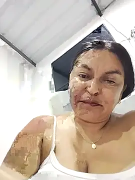 Snapshot of Horny-Mommy-Dirty chatting on 19, 12, 2025 Horny-Mommy-Dirty online show from 19, 12, 2025