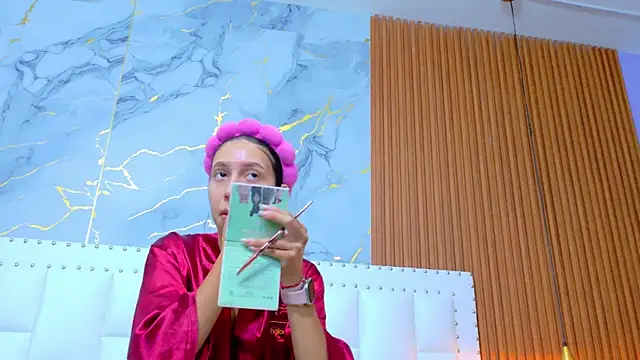 Beautifulskinny18 online show from 14, 9, 2025