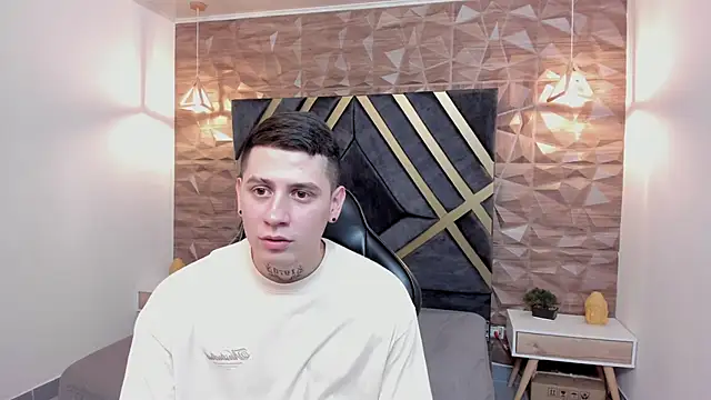 Yeiko Romero  online show from 6, 2, 2025