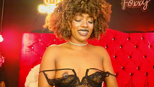 TIFFANYYSTAR online show from 5, 3, 2025