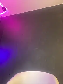 TIFFANYYSTAR online show from 17, 9, 2025