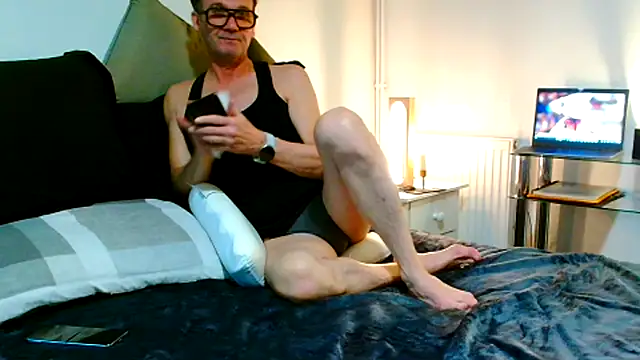 Snapshot of ImYourXtoy chatting on 15, 6, 2026 ImYourXtoy online show from 15, 6, 2026