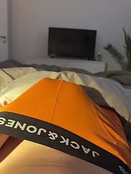 Snapshot of thorn0 chatting on 19, 1, 2025 thorn0 online show from 19, 1, 2025