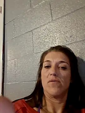 Snapshot of fantasymade69 chatting on 25, 10, 2025 fantasymade69 online show from 25, 10, 2025