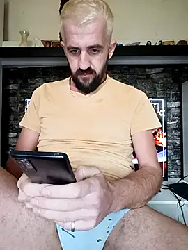 Snapshot of GrofLicno chatting on 11, 2, 2026 GrofLicno online show from 11, 2, 2026