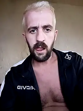 Snapshot of GrofLicno chatting on 13, 2, 2026 GrofLicno online show from 13, 2, 2026