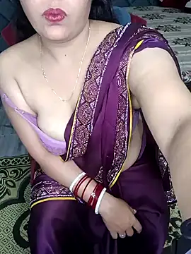 Cute-Raashii online show from 8, 2, 2025