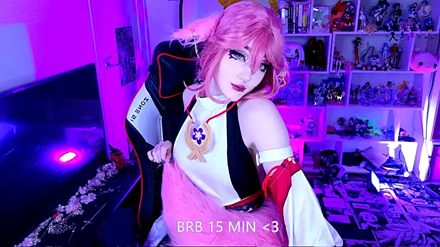 Snapshot of Aki__Ra chatting on 30, 7, 2026 Aki Ra online show from 30, 7, 2026
