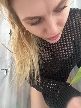 Liya my online show from 4, 3, 2026