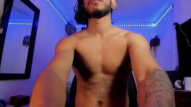 Snapshot of maxximus_100 chatting on 16, 3, 2025 maxximus 100 online show from 16, 3, 2025