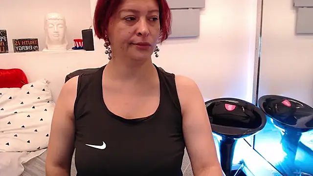 Snapshot of eva_twiss chatting on 29, 5, 2026 eva twiss online show from 29, 5, 2026