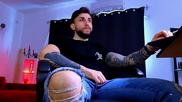 MightyAaron66 online show from 18, 2, 2026