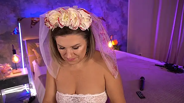 KiraRoxx online show from 30, 10, 2025