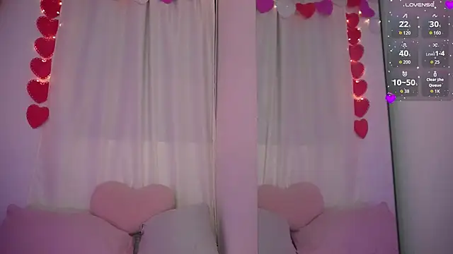 Snapshot of AbyWhitee chatting on 9, 4, 2026 AbyWhitee online show from 9, 4, 2026