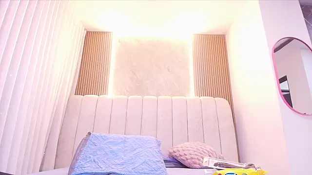 Snapshot of kata_hazel chatting on 28, 4, 2026 kata hazel online show from 28, 4, 2026